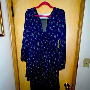 Vneck floral print dress